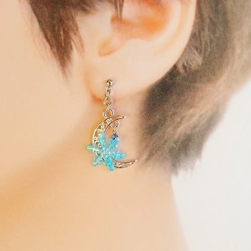 【lioness】フユノツキピアス